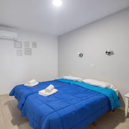 Guestready - Beachfront Apartment Marina Views La Restinga