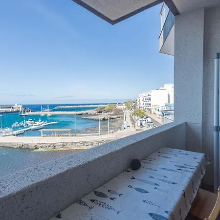 Guestready - Beachfront Apartment Marina Views * La Restinga