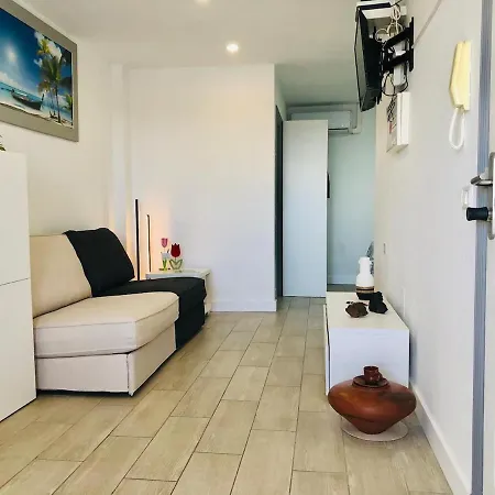 Guestready - Beachfront Apartment Marina Views La Restinga