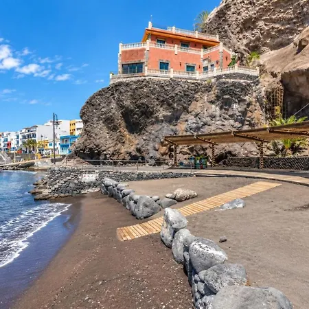 Guestready - Beachfront Apartment Panoramic Views 아파트