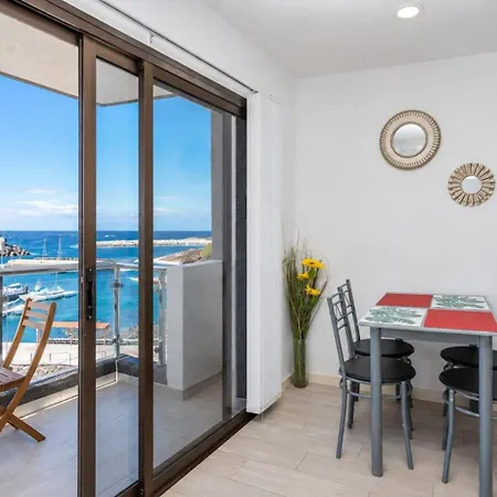 Guestready - Beachfront Apartment Panoramic Views 아파트 *