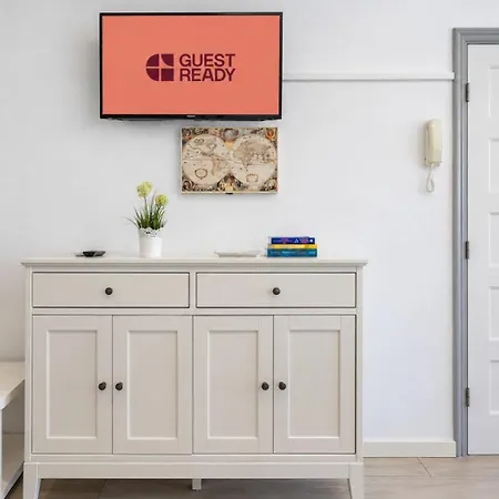 Guestready - Beachfront Apartment Panoramic Views *