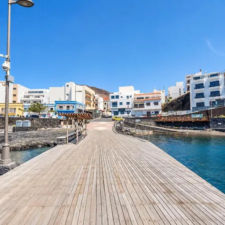 Guestready - Beachfront Apartment Panoramic Views 아파트 라 레스팅가