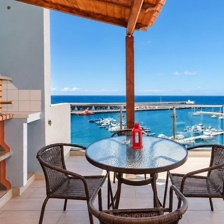 Guestready - Beachfront Apartment Panoramic Views