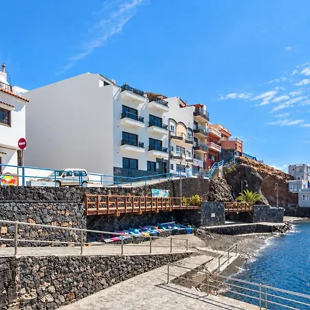 Guestready - Beachfront Apartment Panoramic Views *